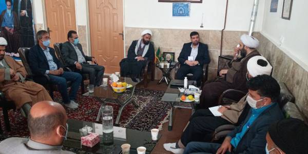 باحضور مهندس هادی سرپرست فرمانداری شهرستان اراک ، نصیری معاون عمرانی فرماندار و هیات همراه در شهر داودآباد