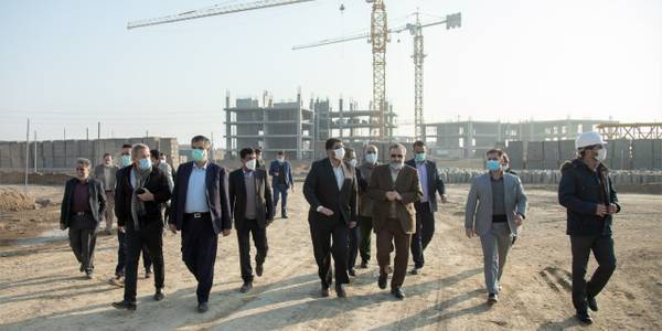 استاندار مرکزی:
کانون حرکت دولت سیزدهم ساخت و تأمین مسکن برای اقشار مختلف مردم است