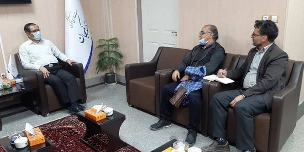 دیدار ابراهیم رستمی، فرماندار شهرستان کمیجان با کلباسی کارگردان برنامه شب نشینی