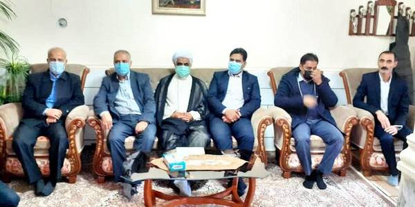 به مناسبت گرامیداشت روز دانشجو دیدار با خانواده محترم شهدا و ایثارگران دفاع مقدس ، خانواده معظم شهید والامقام علی اکبر وثوقی