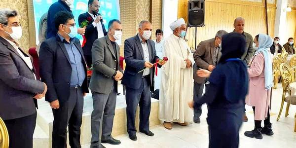 مراسم تجلیل از پرستاران نمونه شهرستان با حضور مهندس سلیمانی فرماندار شهرستان زرندیه