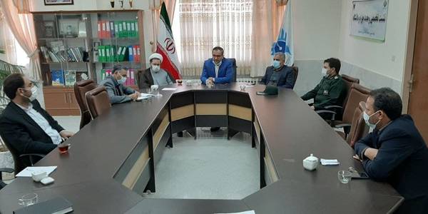 نشست هم اندیشی اساتید حوزه و دانشگاه در شهرستان کمیجان به میزبانی دانشگاه آزاد برگزار گردید.