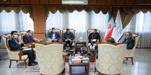 دیدار معاون امور معادن و فرآوری مواد وزارت صمت با استاندار مرکزی و معاون هماهنگی امور عمرانی