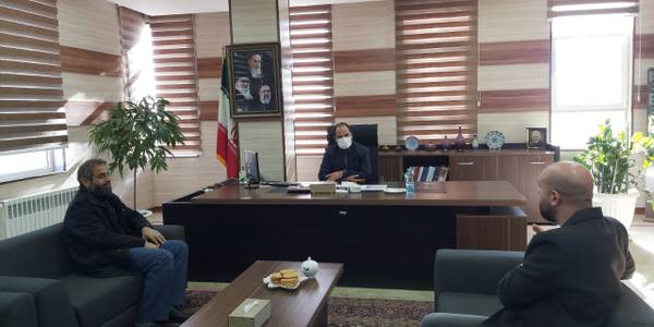 دیدار اعضای شورای اسلامی روستای گرکان با فراهانی سرپرست فرمانداری شهرستان آشتیان