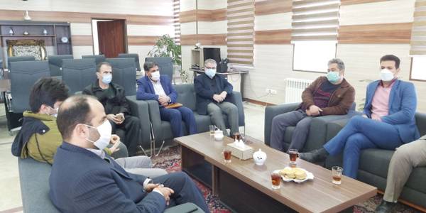 دیدار تعدادی از مسئولین ادارات شهرستان با فرماندار