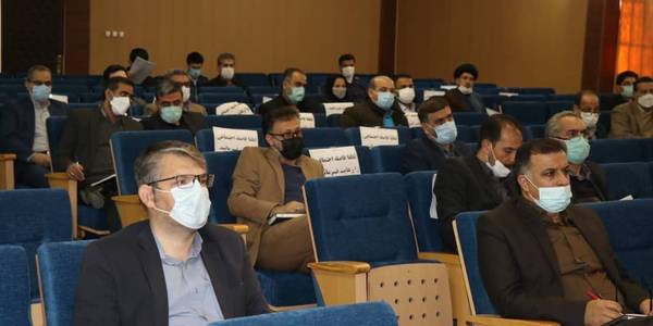 جلسه تدوین برنامه یکساله ادارات شهرستان در سالن شهدای محراب فرمانداری اراک برگزار شد