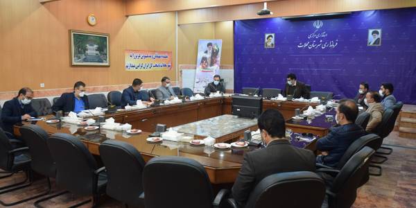 جلسه ساماندهی انبارهای سنگ شهرستان محلات به ریاست فیروزی معاون برنامه ریزی و هماهنگی امور عمرانی فرمانداری برگزار گردید.