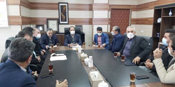 بررسی مشکلات تعدادی از واحدهای تولیدی و صنعتی شهرک صنعتی آشتیان