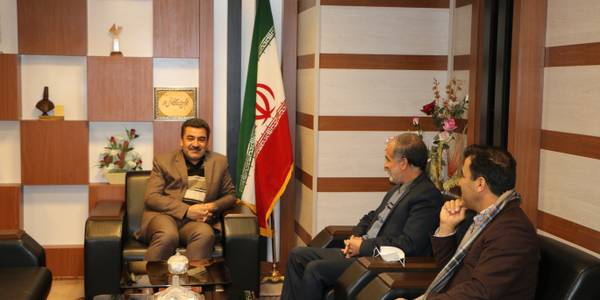 دیدار ونشست مدیرعامل پالایشگاه امام خمینی (ره)شازند با دکتر رمضانی فرماندار شهرستان شازند