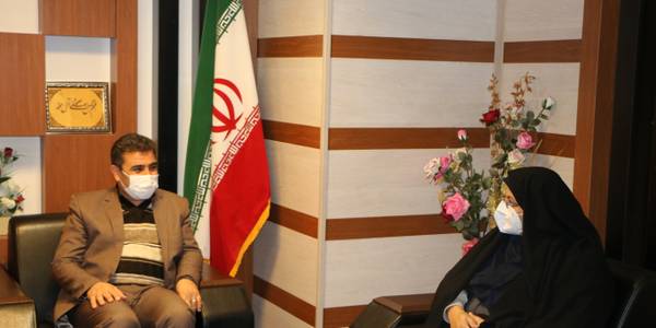 دیدار و نشست سرکارخانم امینی مدیرکل بهزیستی استان مرکزی با فرماندار شهرستان  شازند