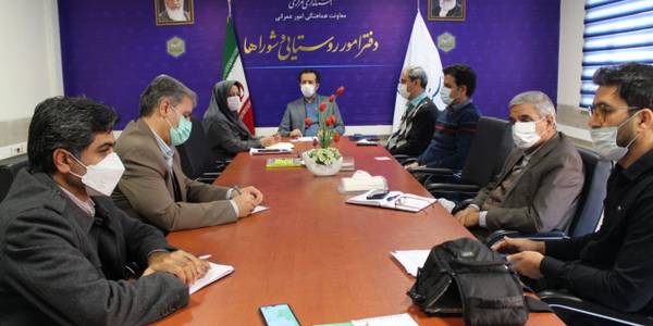 نشست هم اندیشی پاکپور مدیرکل دفتر امور روستایی و شوراهای استانداری مرکزی با کارشناسان دفتر با هدف پیشبرد حوزه روستایی