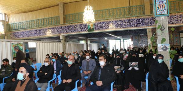 برگزاری مراسم هفته بصیرت و ویژه برنامه سالروز شهادت سردارشهید حاج قاسم سلیمانی
باحضور رمضانی فرماندارشهرستان شازند