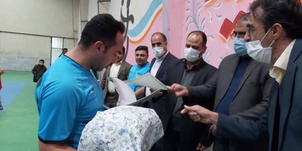 ️ اختتامیه مسابقات رده های سنی پایه فوتسال شهرستان آشتیان