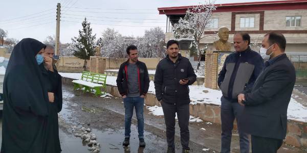 بازدید‌ فراهانی سرپرست فرمانداری به اتفاق  آشتیانی معاون فرماندار و لطفی مدیرعامل شرکت فیدار پدیده از تاسیسات خط انتقال برق واحد مذکور و بررسی مسائل و مشکلات موجود