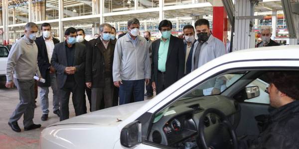 🔶 بازدید معاون استاندار مرکزی از شرکت بن رو وابسته به گروه سایپا

 اکرمی معاون سیاسی ، امنیتی و اجتماعی استاندار مرکزی  به همراه سرپرست فرمانداری ویژه شهرستان ساوه ، مدیران کل تعاون ، کار و رفاه اجتماعی و تامین اجتماعی،سرپرست دفتر سیاسی استانداری و جمعی از مدیران شهرستانی با حضور در واحد تولیدی بن رو وابسته به گروه خودرو سازی سایپا از نزدیک با مشکلات صنعتگران و کارگران آشنا شدند.

 در پایان نیز جلسه کمیسیون کارگری برای رفع مشکلات کارگران برگزار شد.