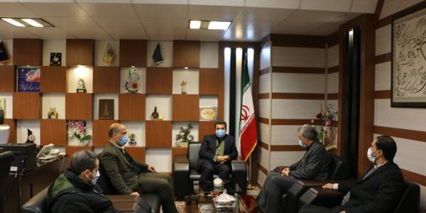 دیدار و نشست صفری سرپرست اداره کل جهادکشاورزی استان مرکزی با فرماندار شهرستان شازند