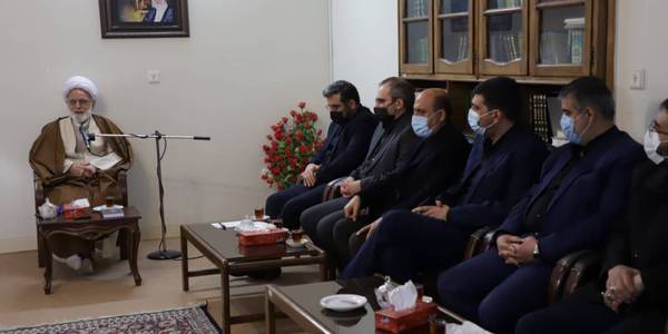 دیدار وزیر فرهنگ و ارشاد اسلامی و استاندار مرکزی، فرماندار شهرستان اراک و هیات همراه با حضرت آیت اله دری نجف‌آبادی نماینده ولی فقیه در استان مرکزی و امام جمعه اراک