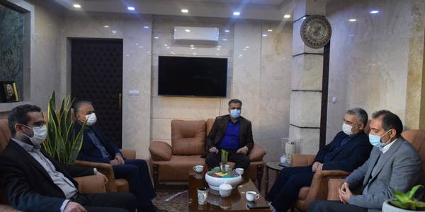دیدار امیری رئیس مخابرات محلات به همراه لطفی مدیرکل مخابرات استان مرکزی با ناظری فرماندار شهرستان محلات