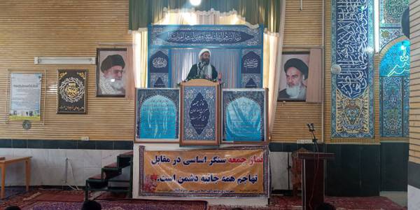 برگزاری نماز عبادی سیاسی جمعه شهر داوود آباد با حضور مسئولین شهرستان اراک