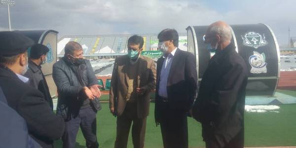 بازديد معاون سياسي،امنيتي و اجتماعي استاندار مركزي و مديران و مسئولين همراه از وضعيت استاديوم ۱۵ هزار نفری امام خمینی (ره) شهر اراک.