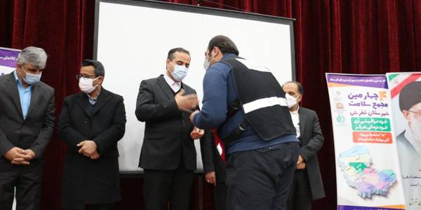 در پایان چهارمین مجمع سلامت شهرستان تفرش با حضور  تعدادی از مسئولان از فعالان حوزه سلامت قدردانی شد.