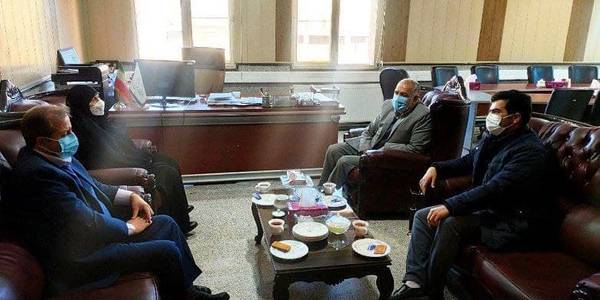 با سرکار خانم مهدیان پور سرپرست اداره کل کتابخانه های عمومی استان مرکزی