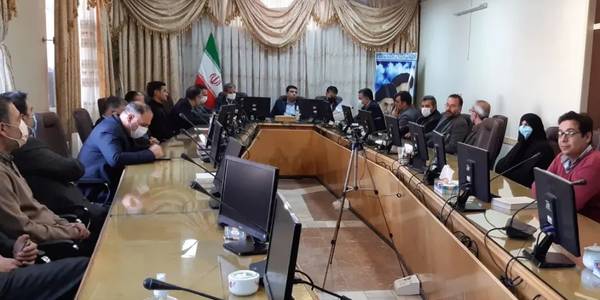 نشست هم اندیشی فرماندار اراک با کارشناسان فرمانداری