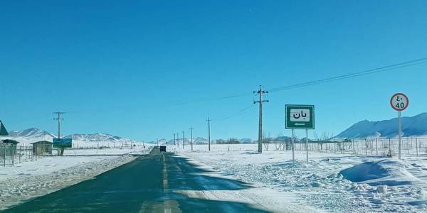 بارش برف در منطقه قره کهریز بخش مرکزی شهرستان اراک