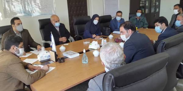 نشست هم اندیشی جهت رفع موانع پروژه های محرومیت زدایی شهرستان خنداب