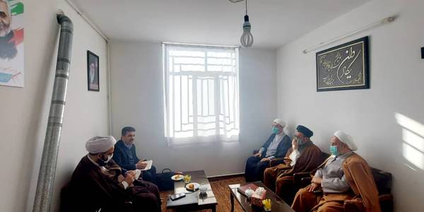 سفر قریب الوقوع ریاست محترم دولت مردمی و انقلابی سیزدهم به استان و یاشهرستان ، تقویت شورای فرهنگ عمومی و شورای زکات ، توجیه و‌تنویر افکار عمومی نسبت به پیامدهای مثبت حذف ارز ترجیحی در اقتصاد و‌معیشت مردم و‌احرای مصوبات تنظیم بازار و...مطرح شد.