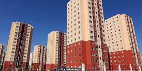 آمادگی استانداری مرکزی برای برگزاری جلسه کارشناسی جهت بررسی و تبیین  ابعاد قانونی، ابهامات و شبهات طرح ۸۱۰۰ واحدی جهش تولید مسکن در اراک