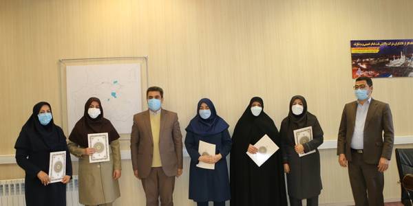 به مناسبت ولادت باسعادت حضرت فاطمه (س) و روز. زن مراسم تقدیر از بانوان فرمانداری برگزارشد