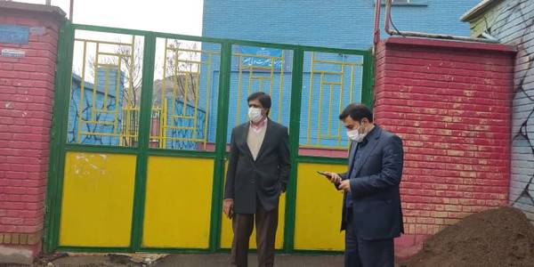 بازديد معاون سياسي، امنيتي و اجتماعي استاندار مركزي و مديران همراه از اماكن بلا استفاده دولتي جهت استفاده خوابگاه هاي دانشجويي