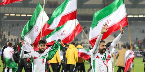 استاندار مرکزی صعود تیم ملی فوتبال به جام جهانی را تبریک گفت