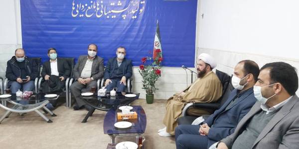 حضور استاندار مرکزی در دفتر امام جمعه آشتیان