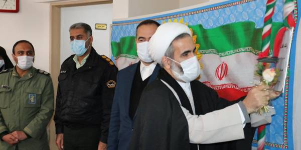 زنگ انقلاب در دبیرستان آقارضایی تفرش