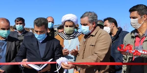 چندین پروژه عمرانی روستاهای بخش سربند با حضور فرماندار و رئیس ستاد گرامیداشت دهه مبارک فجر شهرستان به صورت متمرکز افتتاح گردید.