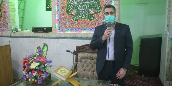 مراسم جشن انقلاب در مسجد امام صادق (ع) خمین برگزار شد