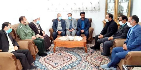 دیدار جناب آقای سلیمانی فرماندار شهرستان زرندیه  به همراه مسئولین