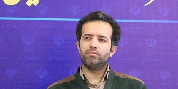 تقدیر رئیس مرکز مطالعات راهبردی و آموزش شهری و روستایی سازمان شهرداری ها و دهیاری های کشور از مدیرکل دفتر امور روستایی و شوراهای استانداری مرکزی