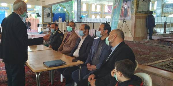 ✅برپایی میز خدمت و پاسخگویی به مردم