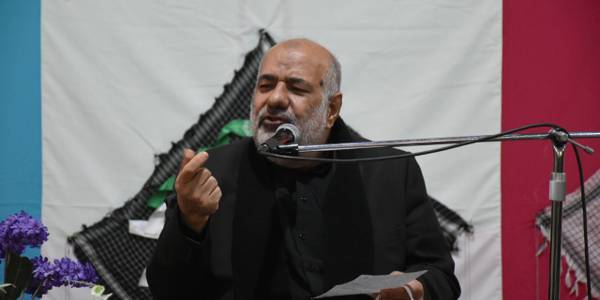 مراسم شبی با شهدا با خاطره گویی سردار نورخدا قاسمی در مسجد القائم (عج) برگزار شد.