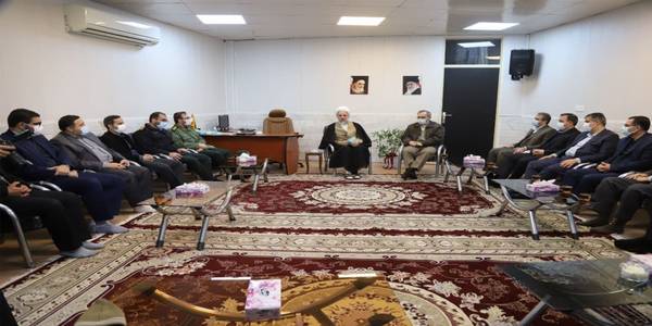 راهبرد دولت سیزدهم حضور میدانی و مستقیم مدیران در بین مردم است