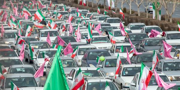 منوچهر متکی وزیر امور خارجه سابق سخنران مراسم ۲۲ بهمن اراک