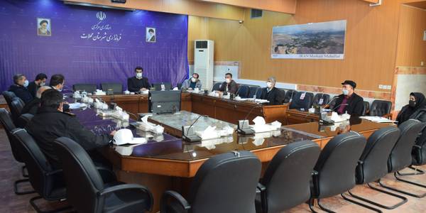 جلسه بررسی مسائل و مشکلات آژانس های مسافربری به ریاست فیروزی معاون برنامه ریزی و هماهنگی امور عمرانی فرمانداری برگزار گردید.
