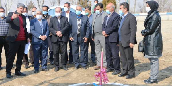 احداث مجتمع رفاهی وخدماتی ورودی شهر شازند