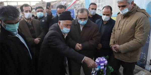 بهره برداری از طرح آب رسانی به روستاهای بهارستان و امیرآباد و اصلاح و بهینه سازی شبکه برق روستاهای شهرستان آشتیان