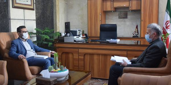 ملاقات مردمی مورخ ۰۲-۱۲-۱۴۰۰ همشهريان عزيز با محمدرضا ناظری فرماندار شهرستان محلات