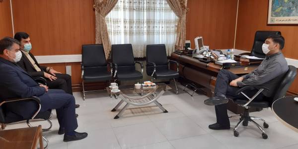 دیدار مدیر کل راهداری و حمل و نقل جاده‌ای  استان با مهندس هادی فرماندار شهرستان اراک