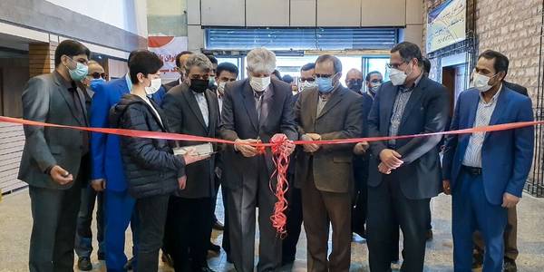 سیزدهمین نمایشگاه بزرگ فرش دستباف و تابلو فرش در اراک گشایش یافت